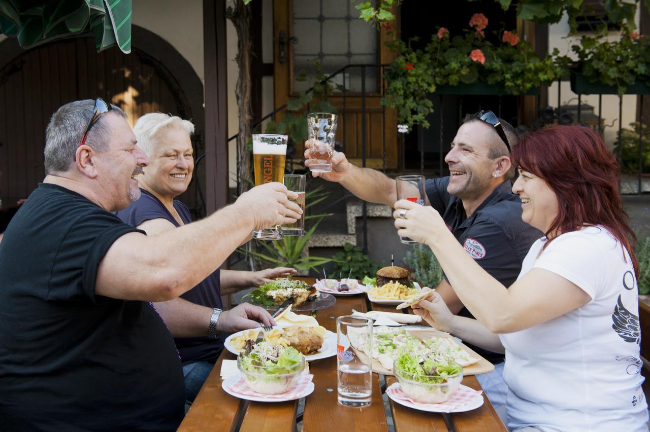 Berghausen  Hotel Zum Engel In Speyer - Roemerberg מראה חיצוני תמונה