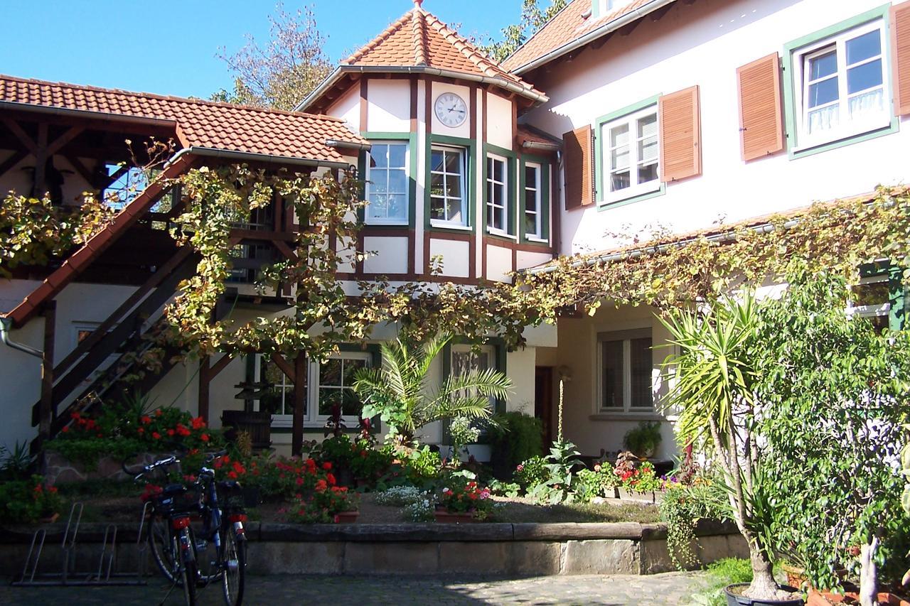 Berghausen  Hotel Zum Engel In Speyer - Roemerberg מראה חיצוני תמונה
